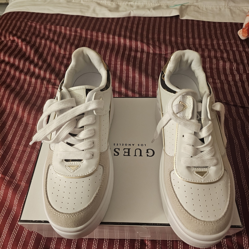 GUESS White & Beige Low Top Sneakers